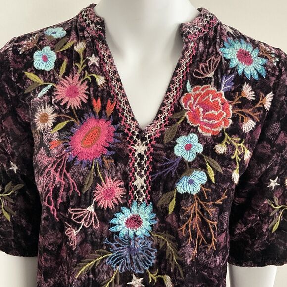 Johnny Was Silk Blend Ulla Velvet Easy V-neck Gypsy Boho Resort Purple Top XXS - Picture 10 of 12